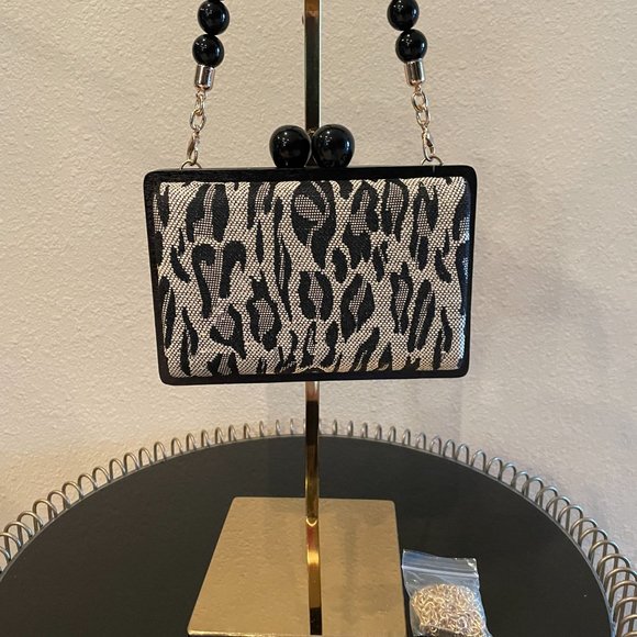 **BRAND NEW** Express Purse/Clutch - Picture 2 of 2